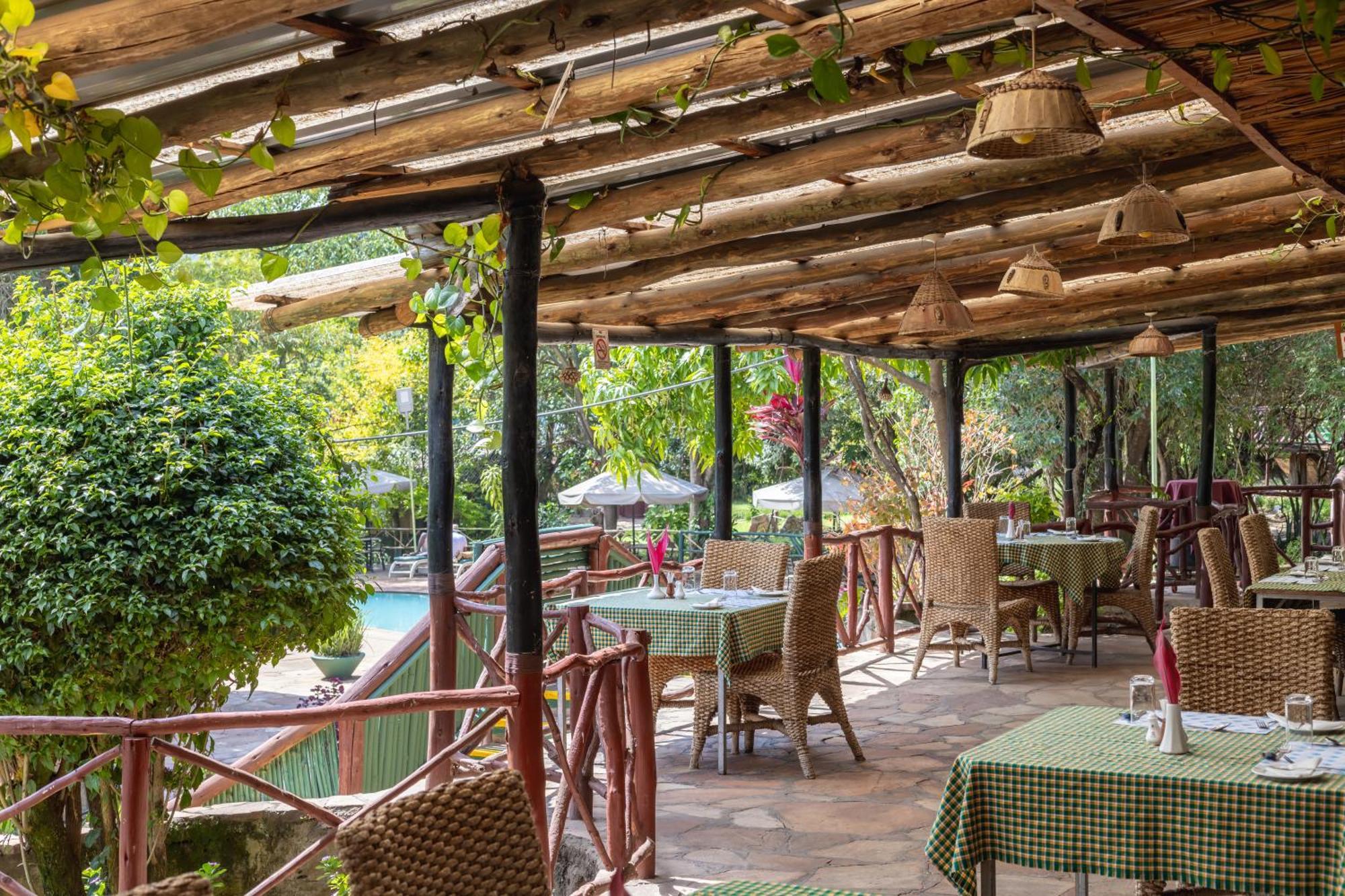 Ololaimutiek Sentrim Mara Lodge מראה חיצוני תמונה