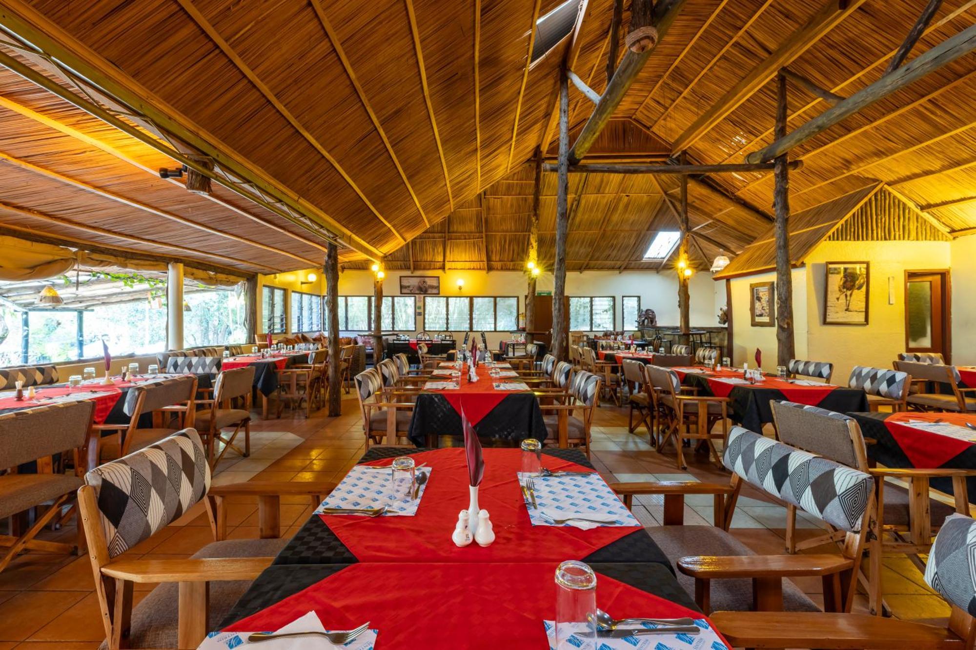 Ololaimutiek Sentrim Mara Lodge מראה חיצוני תמונה