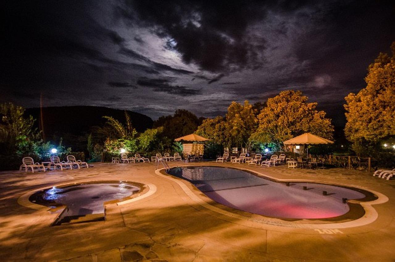 Ololaimutiek Sentrim Mara Lodge מראה חיצוני תמונה